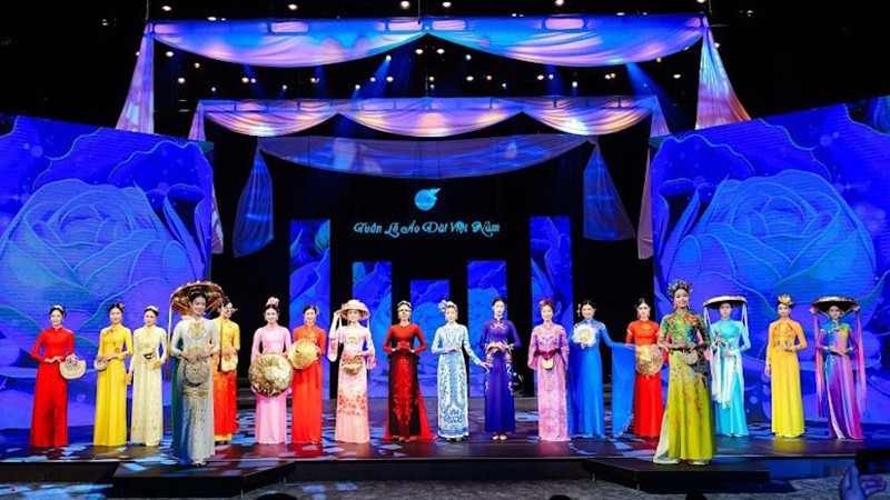 Представление коллекции членов Союза женщин Вьетнама. Фото: Оргкомитет 