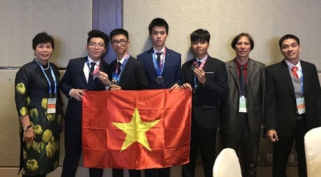 Вьетнамская команда на олимпиаде.