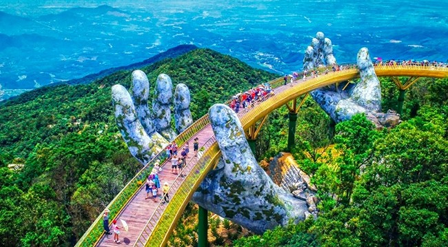 Золотой мост – одним из 28 самых красивых мостов в мире. Фото: banahills.sunworld.vn