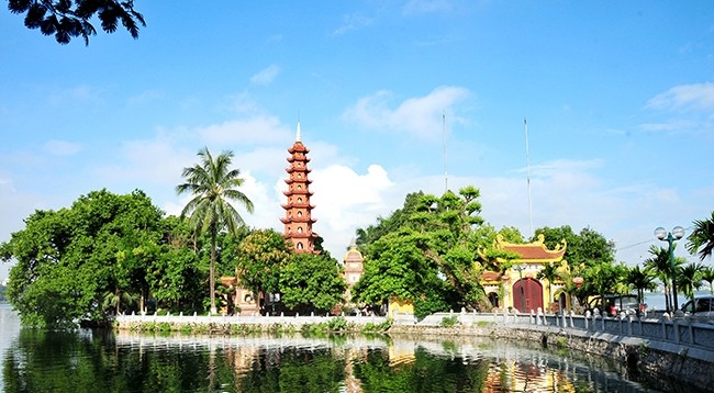Пагода Чанкуок в Ханое. Фото: dangcongsan.vn