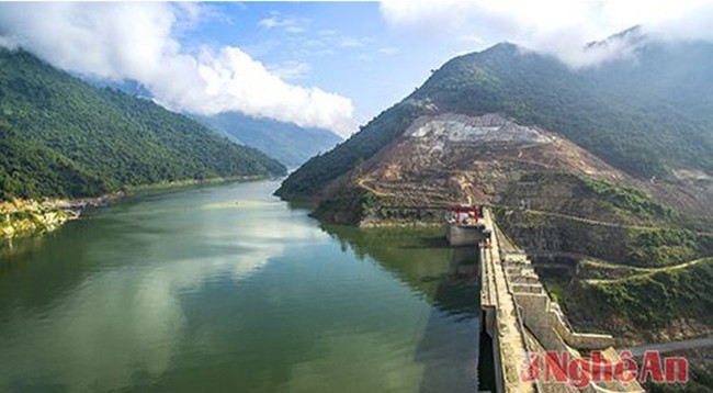 Гидроэлектрическая плотина Банвэ является сооружением, построенным в верховье реки Лам. Фото: baonghean.vn