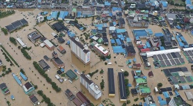 Затопленный район в уезде Куре, Южная Корея, 8 августа 2020 г. Фото: startribune.com