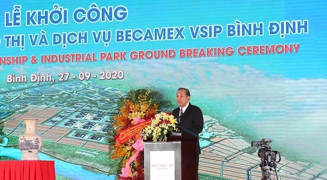 Постоянный Вице-премьер Чыонг Хоа Бинь выступает на церемонии. Фото: VGP