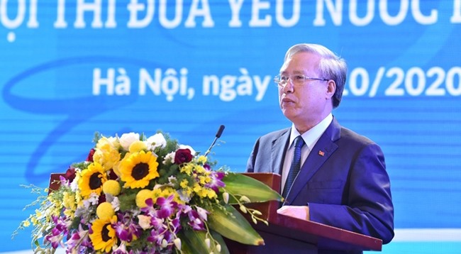 Постоянный член Секретариата ЦК КПВ Чан Куок Выонг выступает на церемонии. 