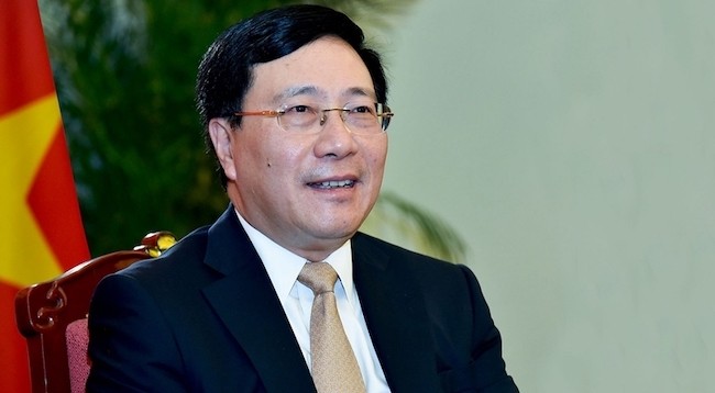 Вице-премьер, Министр иностранных дел Фам Бинь Минь 