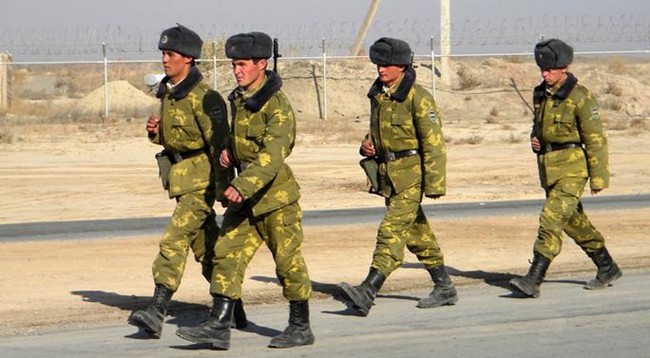 Пограничники в Таджикистане. Фото: DW