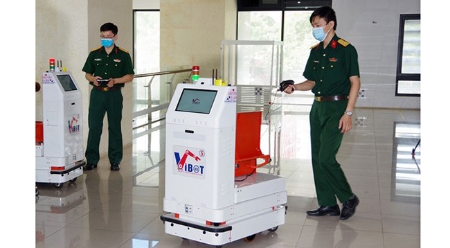 Vibot может перевозить грузы весом до 100 кг. Фото: qdnd.vn