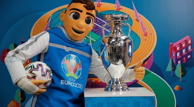 Скиллзи – маскот ЕВРО-2020. Фото: Рейтер