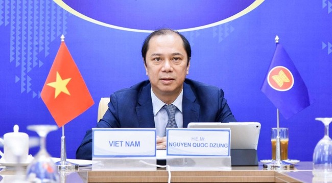 Заместитель министра иностранных дел Вьетнама Нгуен Куок Зунг выступает на конференции. Фото: МИД Вьетнама