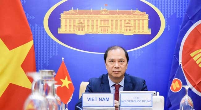 Заместитель министра иностранных дел Вьетнама Нгуен Куок Зунг принял участие в диалоге. Фото: МИД Вьетнама