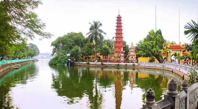 Пагода Чанкуок в Ханое. Фото: hanoimoi.com.vn