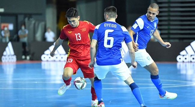 Сборная Вьетнама потерпела поражение со счетом 1:9. Фото: Федерация футбола Вьетнама