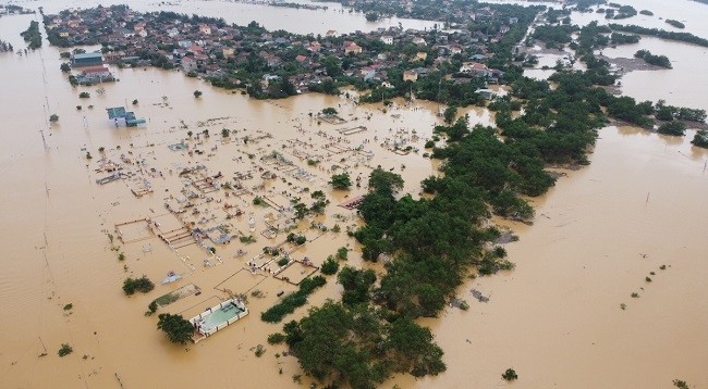 Наводнение в провинциях Центральной части Вьетнама. Фото: vnexpress.net