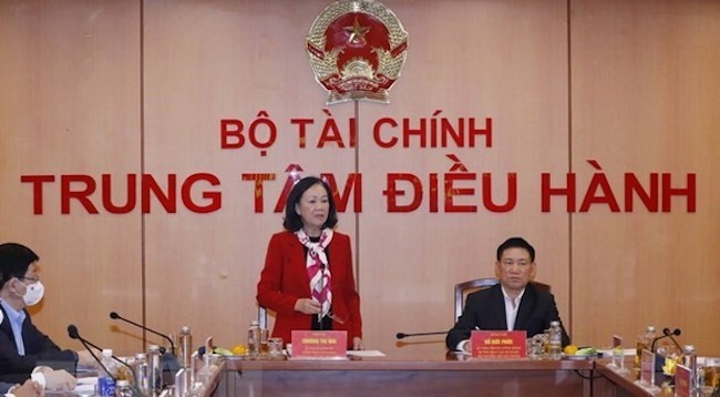 Заведующая Организационным отделом ЦК КПВ Чыонг Тхи Май выступает на встрече. Фото: VNA