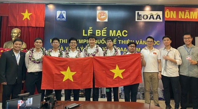 Вьетнам достиг высоких результатов на 14-й международной олимпиаде IOAA. Фото: tuoitrethudo.com.vn