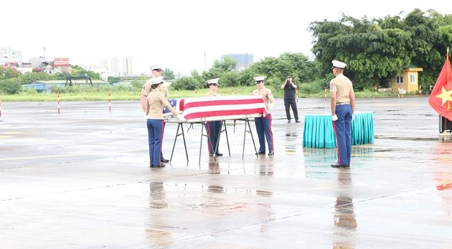 Поиск останков американских военнослужащих, пропавших без вести во время войны во Вьетнаме, является гуманитарной деятельностью двух правительств Вьетнама и США. Фото: VNA