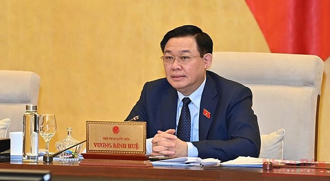 Председатель НС Выонг Динь Хюэ. Фото: Зюи Линь