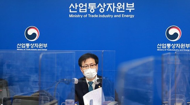 Глава делегации переговоров по вопросам торговли Министерства торговли, промышленности и энергетики Южной Кореи Ё Хан Ку. Фото: Рейтер