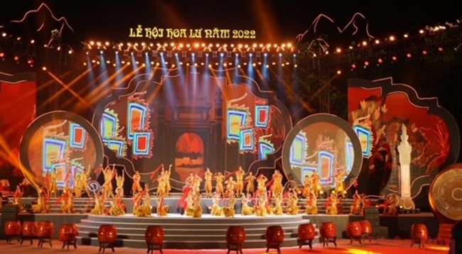 Церемония открытия фестиваля. Фото: Ле Хонг