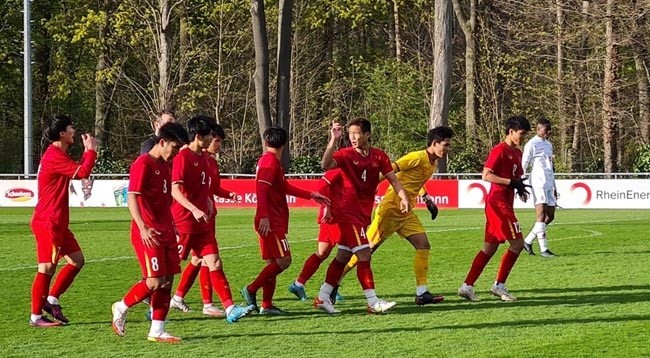 Игроки сборной U23 Вьетнама проходят тренировку в Германии. Фото: Федерация футбола Вьетнама