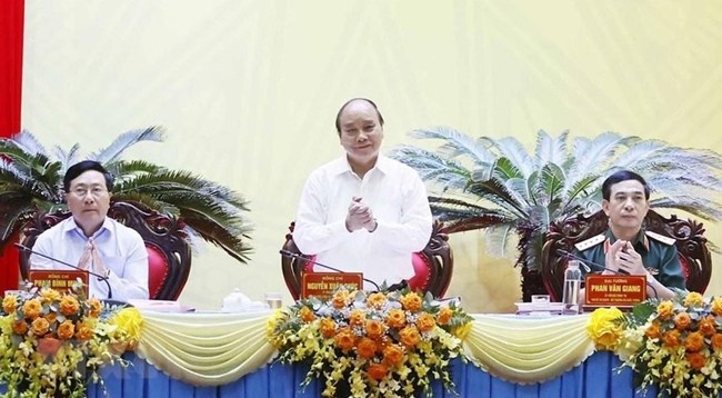 Президент Вьетнама Нгуен Суан Фук выступает на семинаре. Фото: VNA