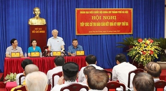 Генеральный секретарь ЦК КПВ Нгуен Фу Чонг встретился с избирателями ханойского района Хайбачынг.