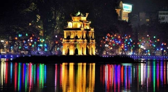 В Ханое довольно много мест, где можно наслаждаться рождественской атмосферой.