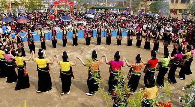 Мероприятия направлены  на представление красоты земли, людей Дьенбьенфу, культурных и туристических преимуществ  провинции Диенбьен. Фото:kinhtedothi.vn