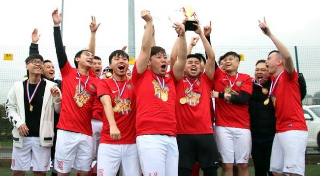 Команда «Vietsoc Westminster» занимает 1-е место чемпиона в этом году. Фото: vietnamplus.vn